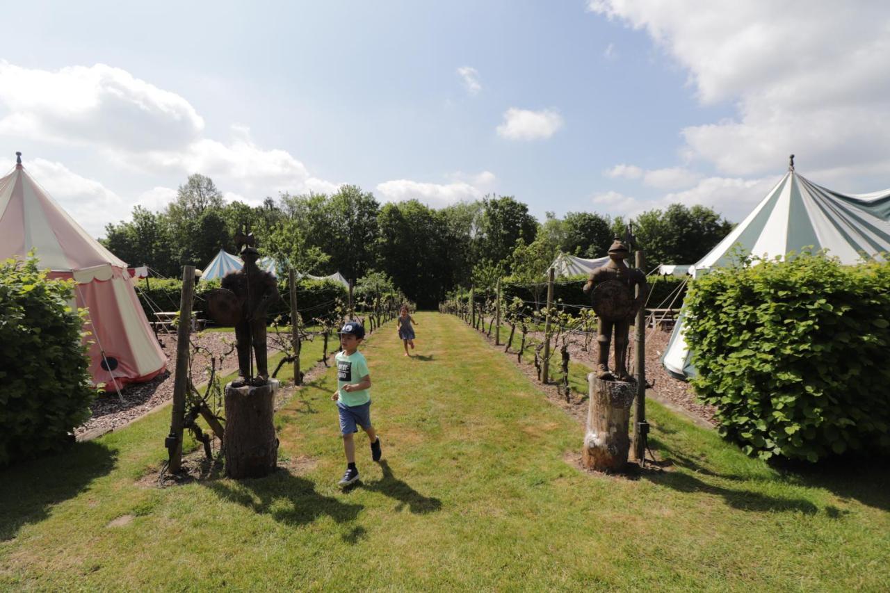 מלון Leeds Castle Knights Glamping מראה חיצוני תמונה